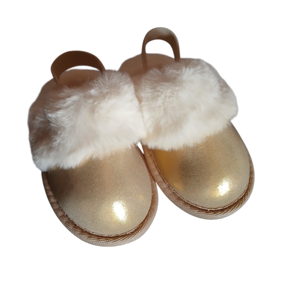 Cozy Gold Toddle Girl Slippers Size 7-8